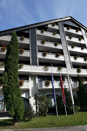 Hotel Savica Garni