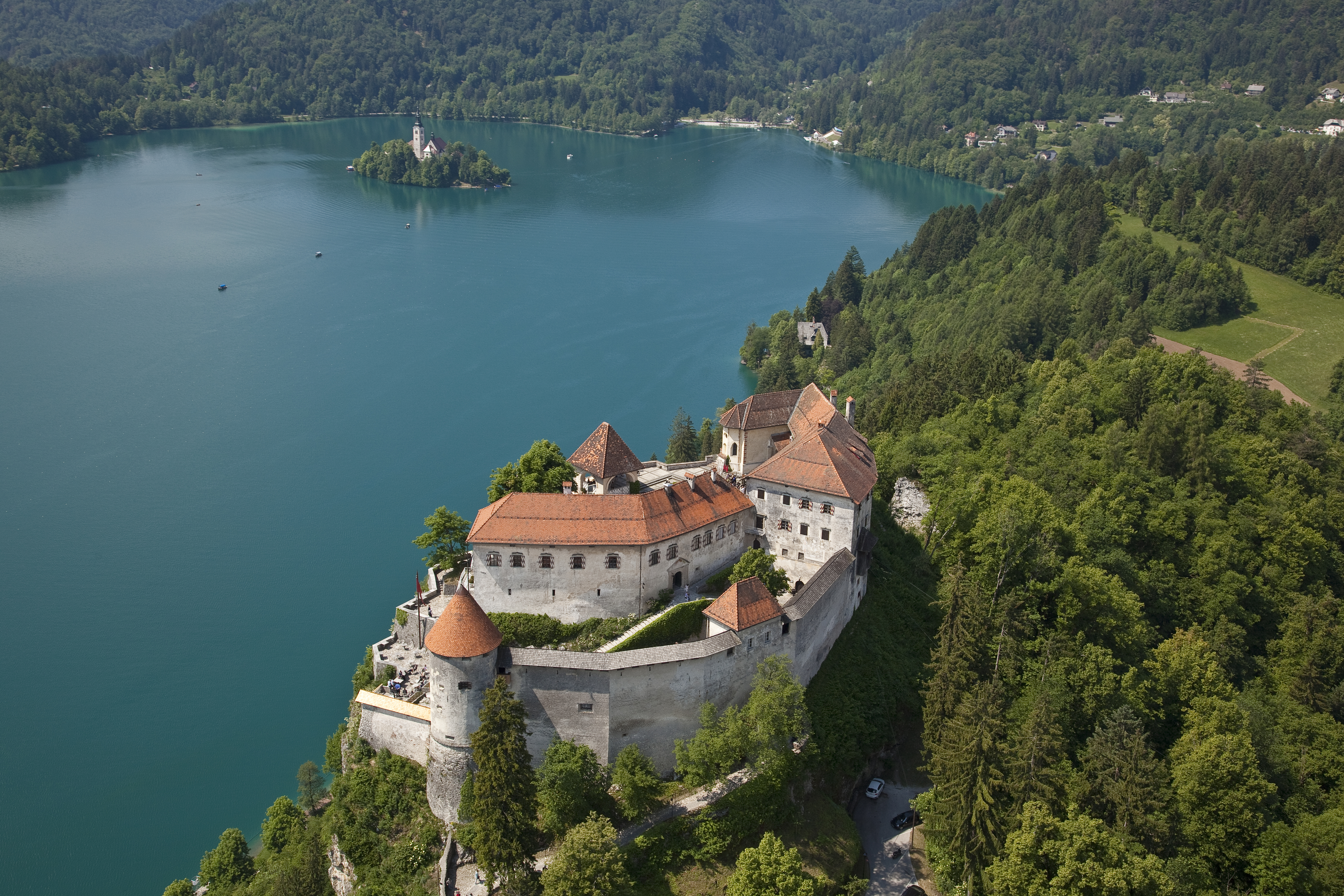 The Rikli walk to Bled Castle